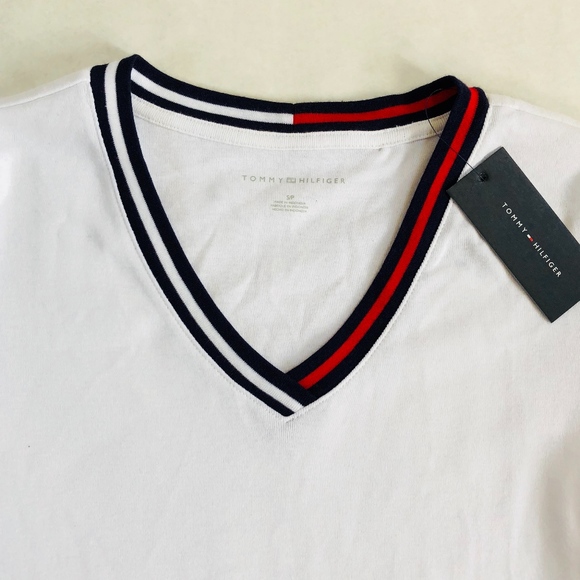 tommy hilfiger red white and blue t shirt